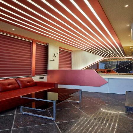 Hotel Rose Gold Ahmednagar Extérieur photo