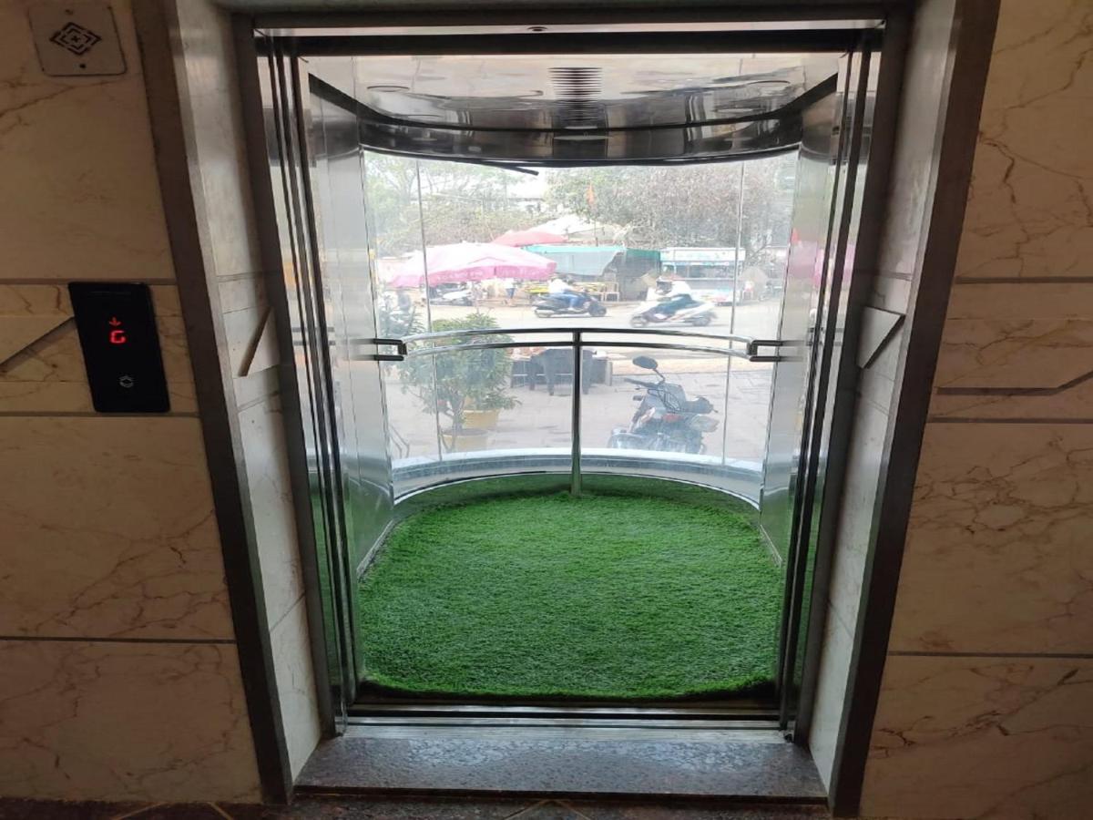 Hotel Rose Gold Ahmednagar Extérieur photo