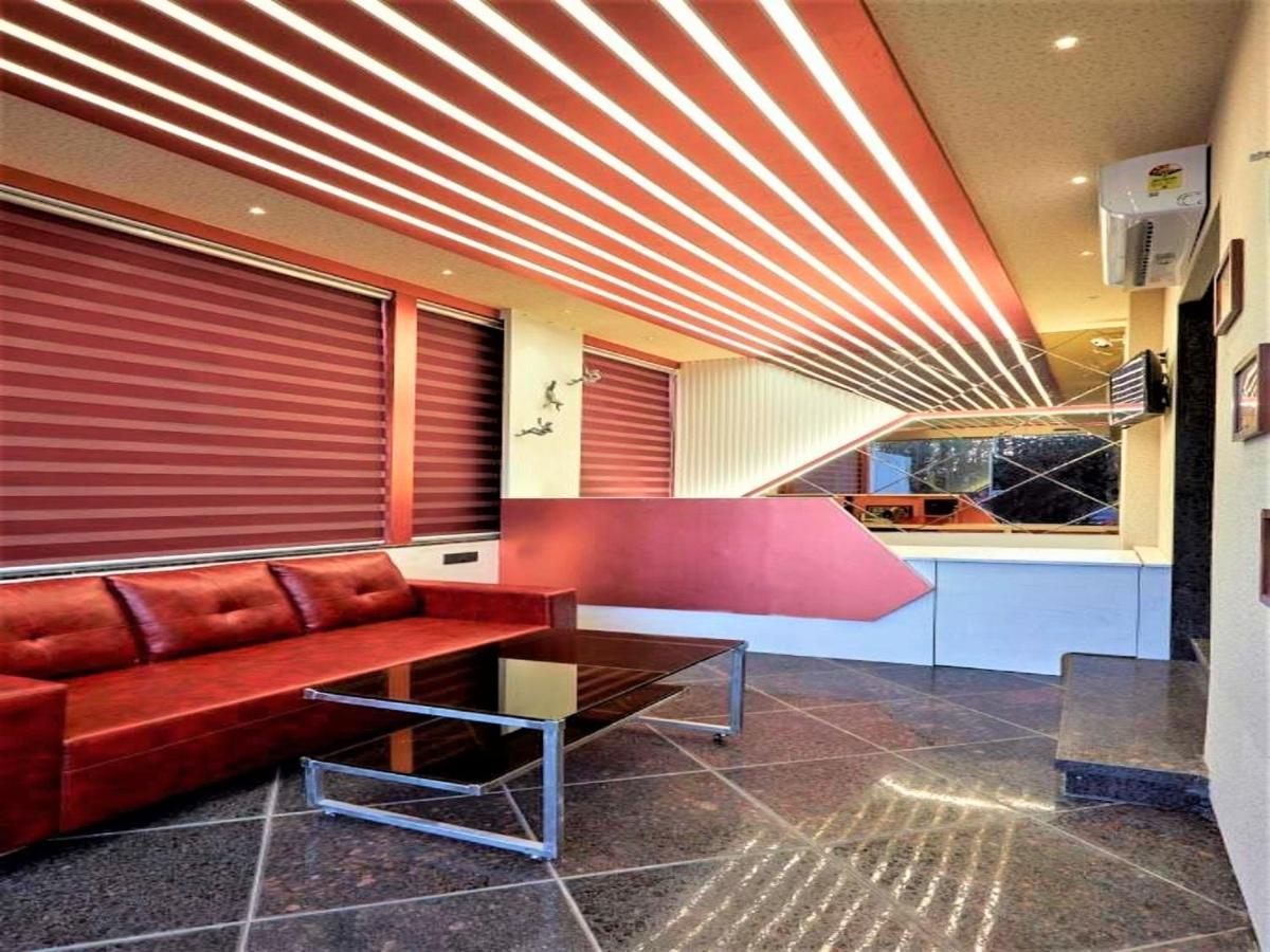 Hotel Rose Gold Ahmednagar Extérieur photo