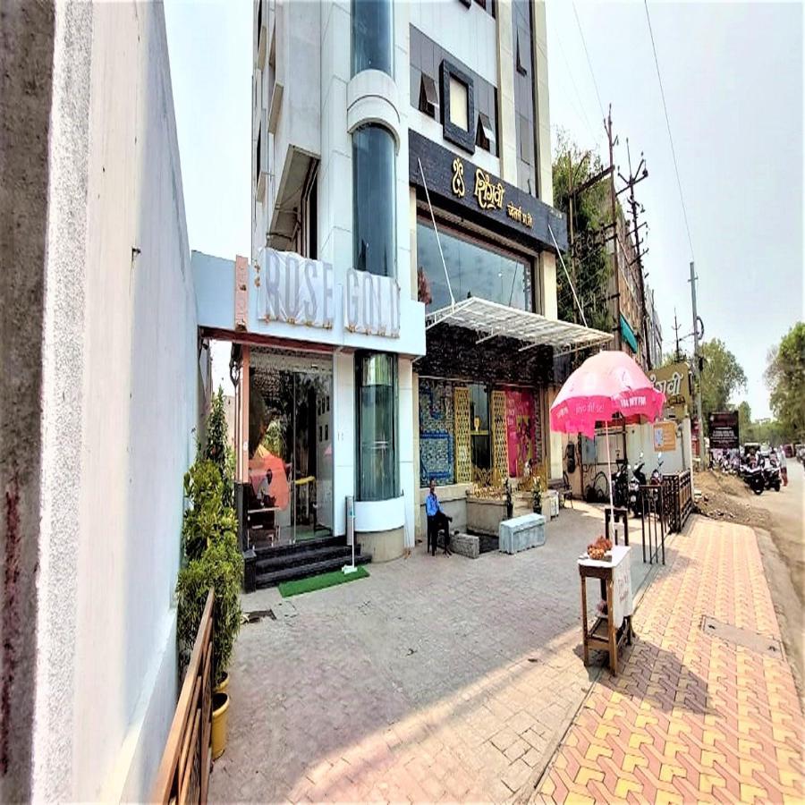 Hotel Rose Gold Ahmednagar Extérieur photo