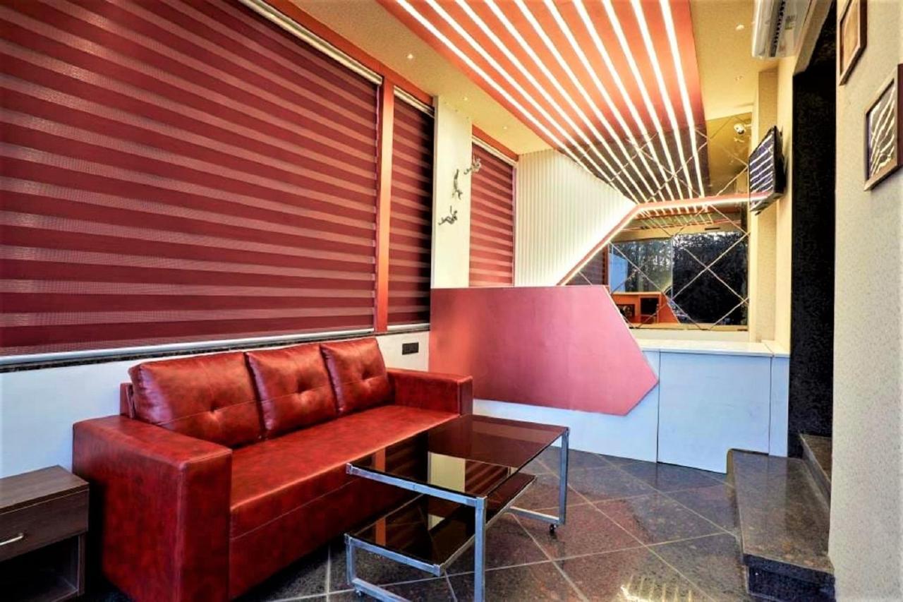 Hotel Rose Gold Ahmednagar Extérieur photo